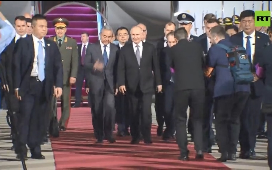Trung Quốc long trọng đón Tổng thống Nga Putin